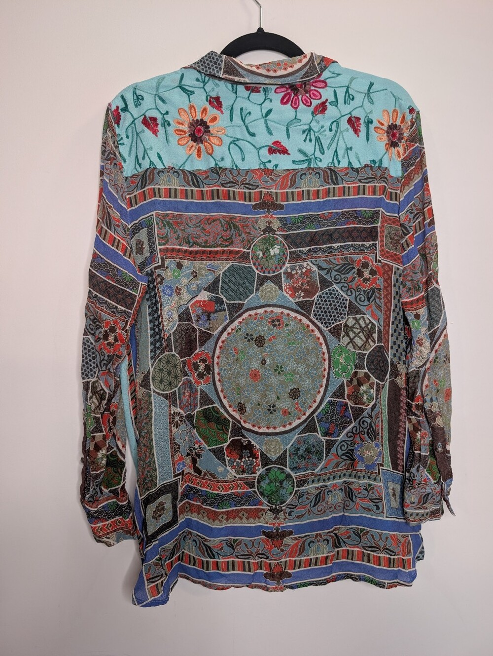 John Mark Embroidered Floral Mixed Print Button Down Top Large - Picture 6 of 6